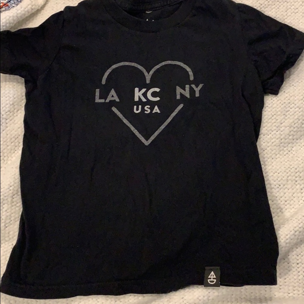 black KC sz 6T shirt